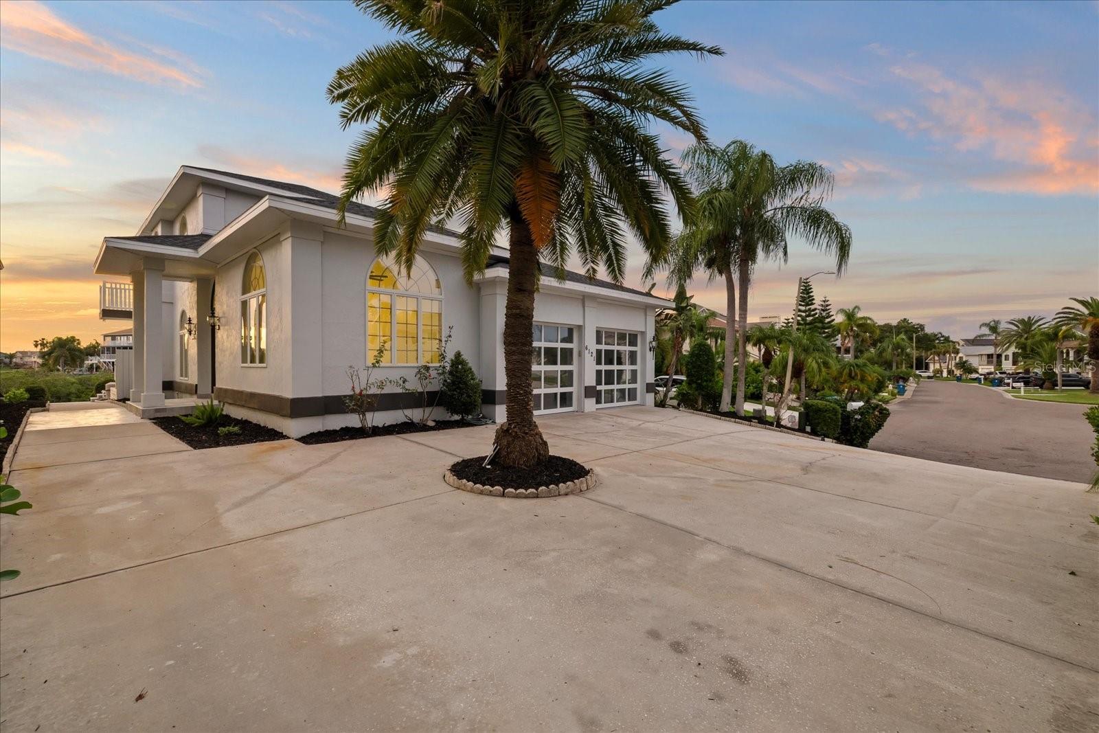 6121 BAYSIDE DR — photo 66
