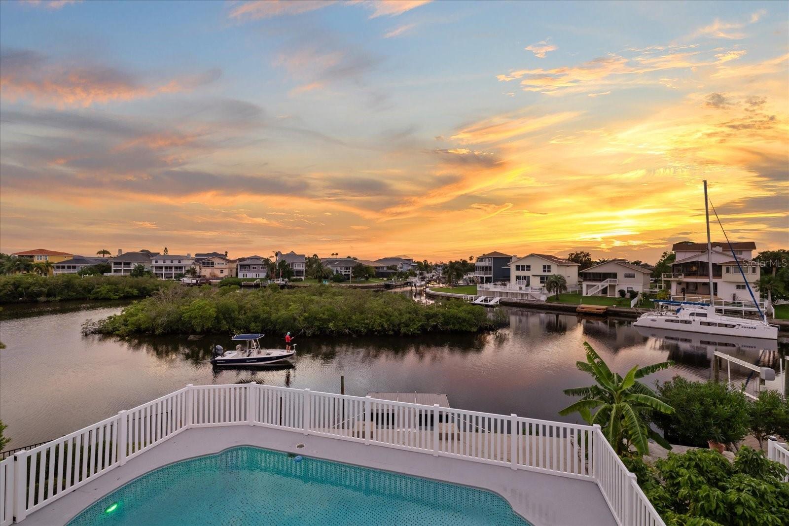 6121 BAYSIDE DR — photo 60
