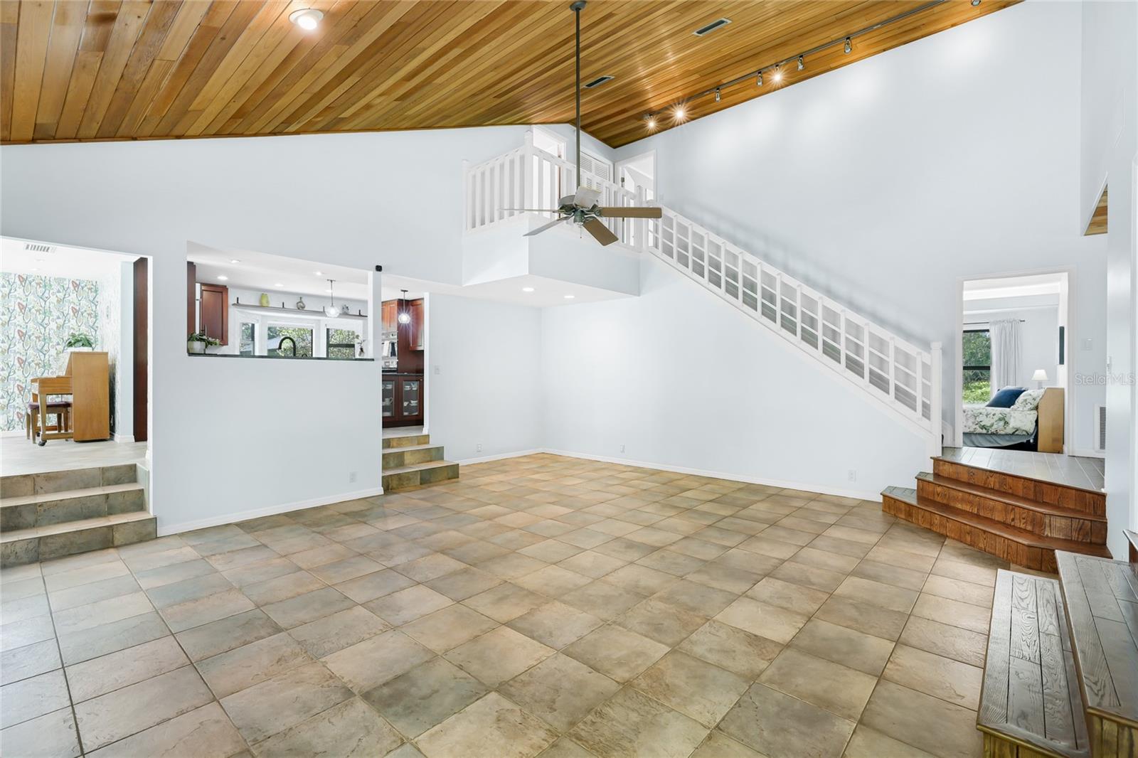 6950 EL DORADO DR — photo 17