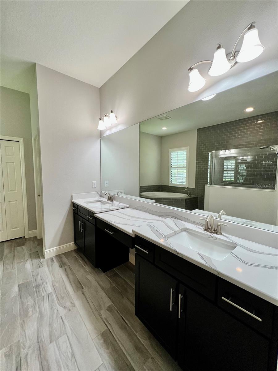 19237 FALCON CREST BLVD — photo 32