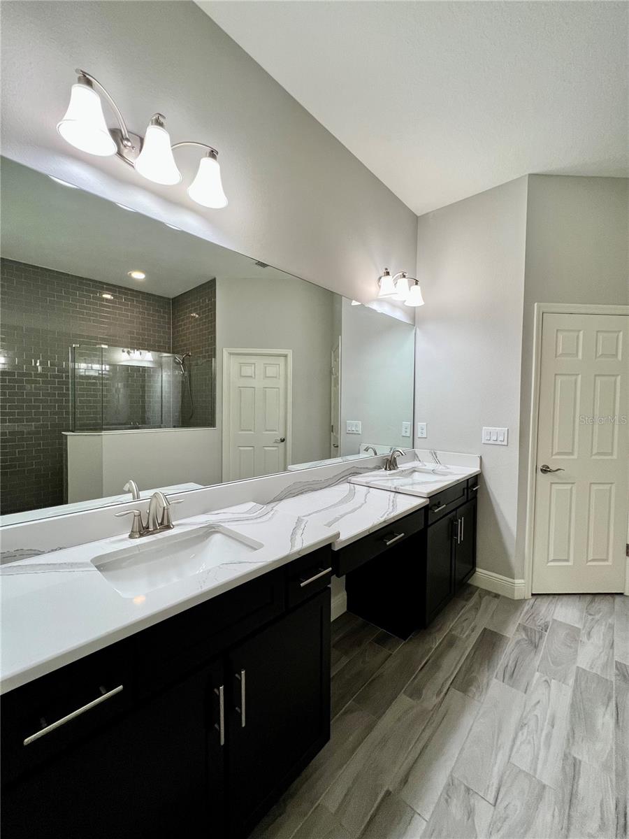 19237 FALCON CREST BLVD — photo 35