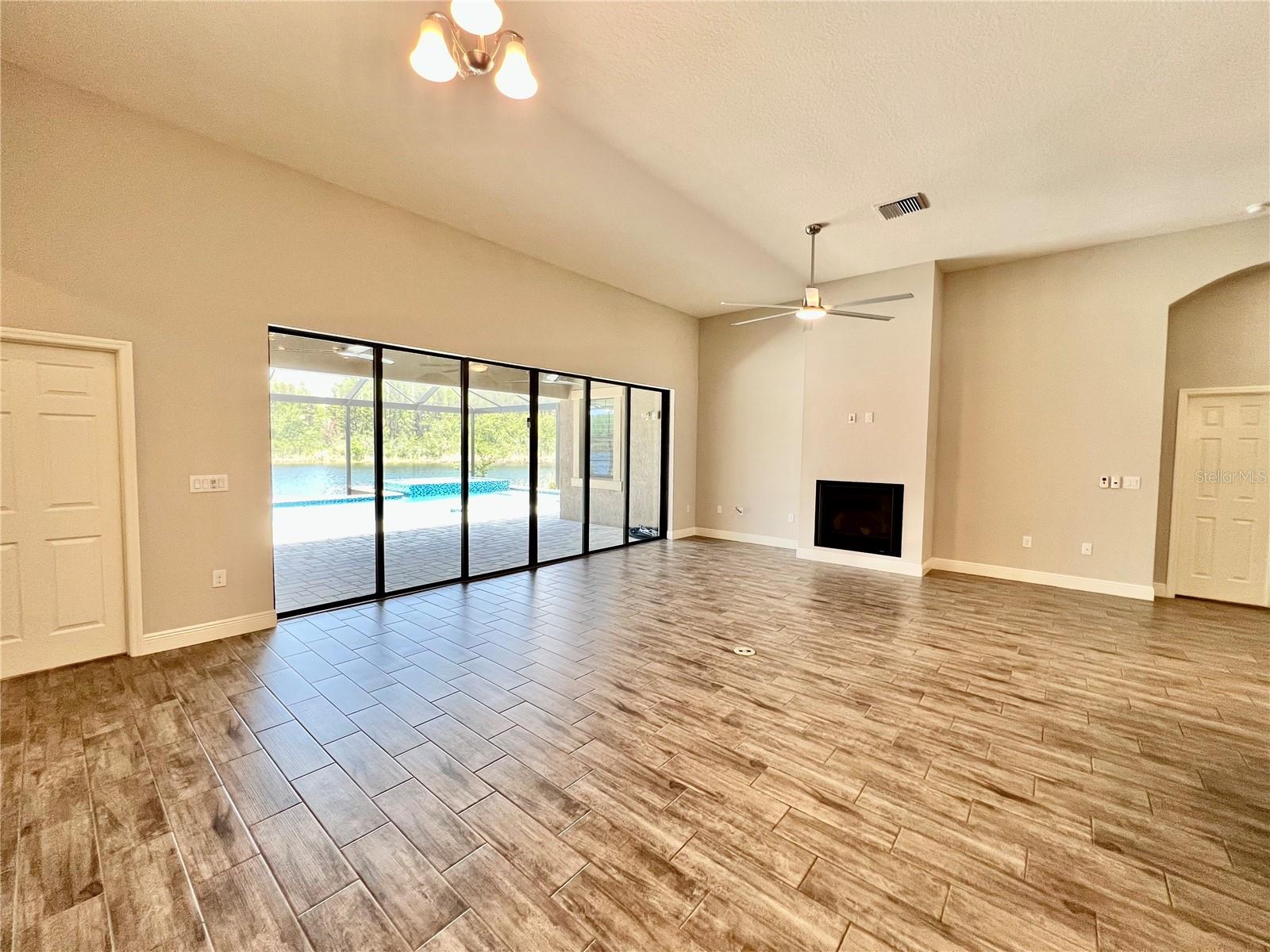 19237 FALCON CREST BLVD — photo 21