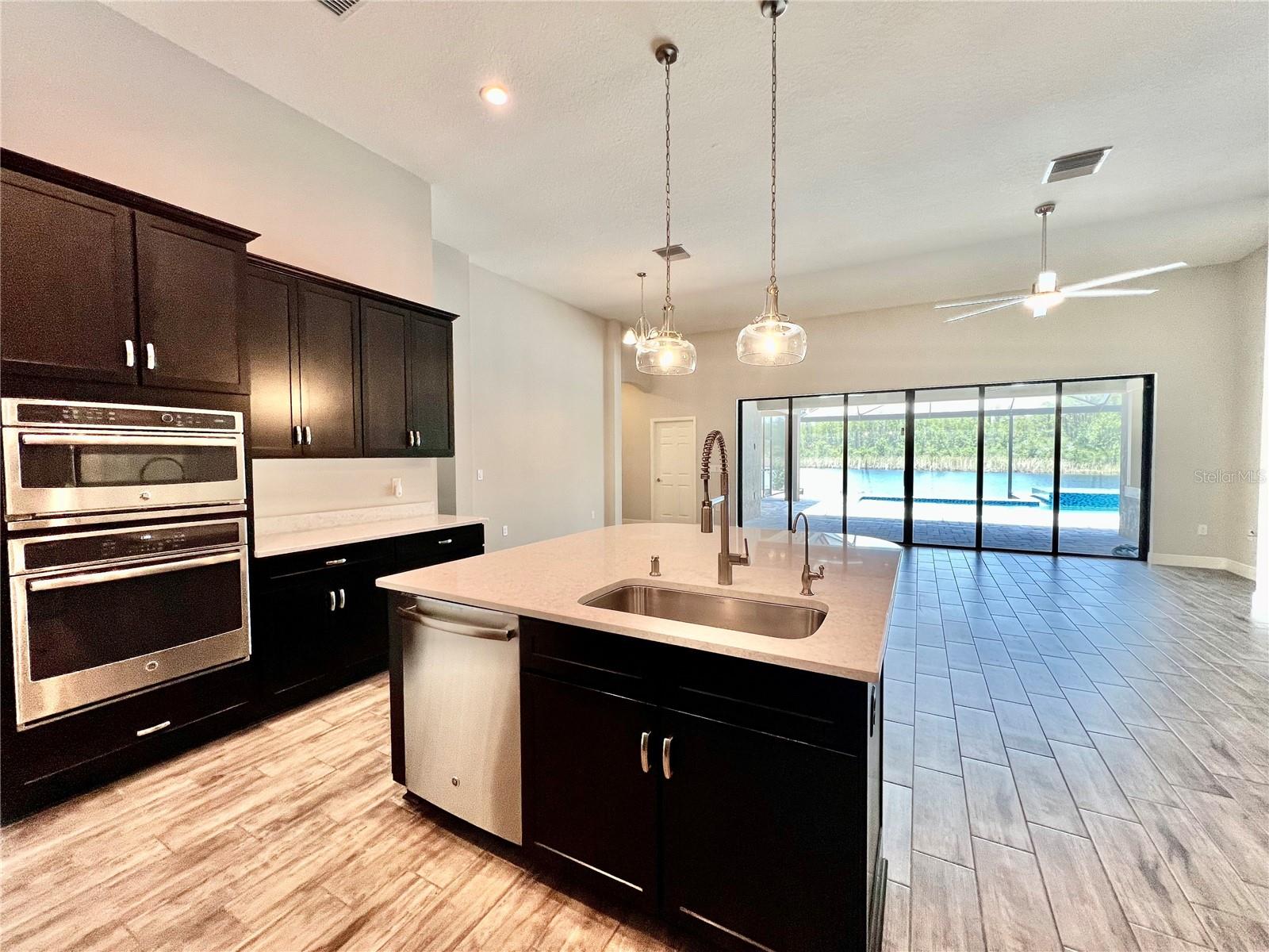 19237 FALCON CREST BLVD — photo 19
