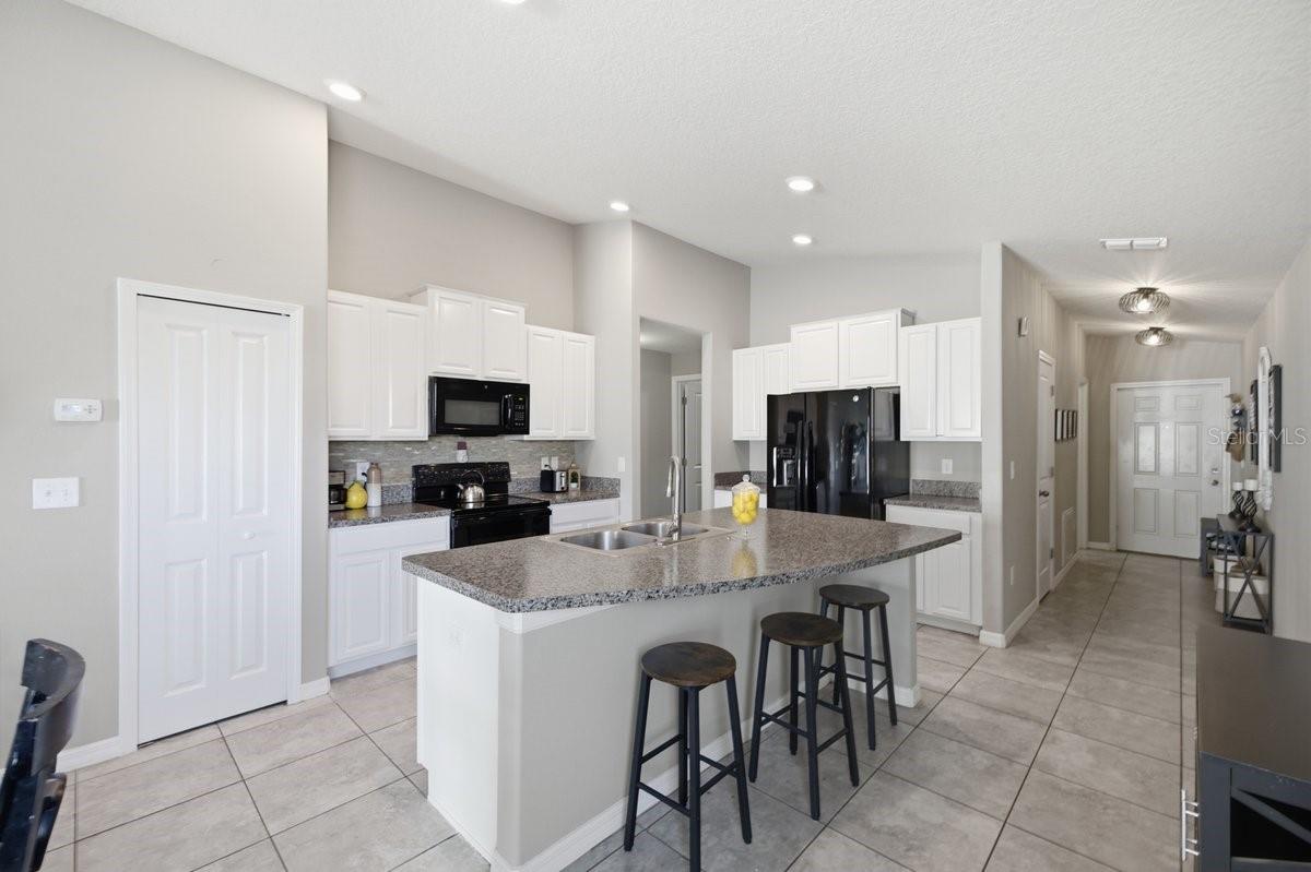 6830 BLUE MOON WAY — photo 6
