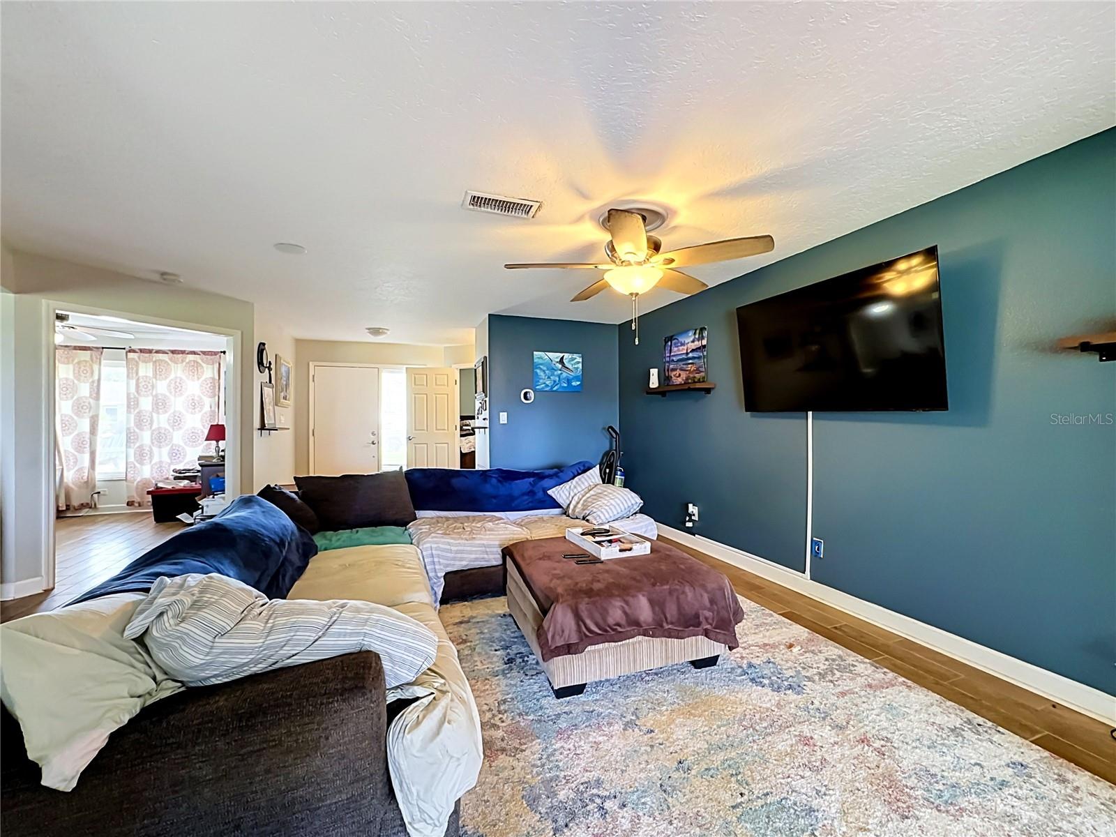 1953 ROLLING GREEN CIR — photo 23