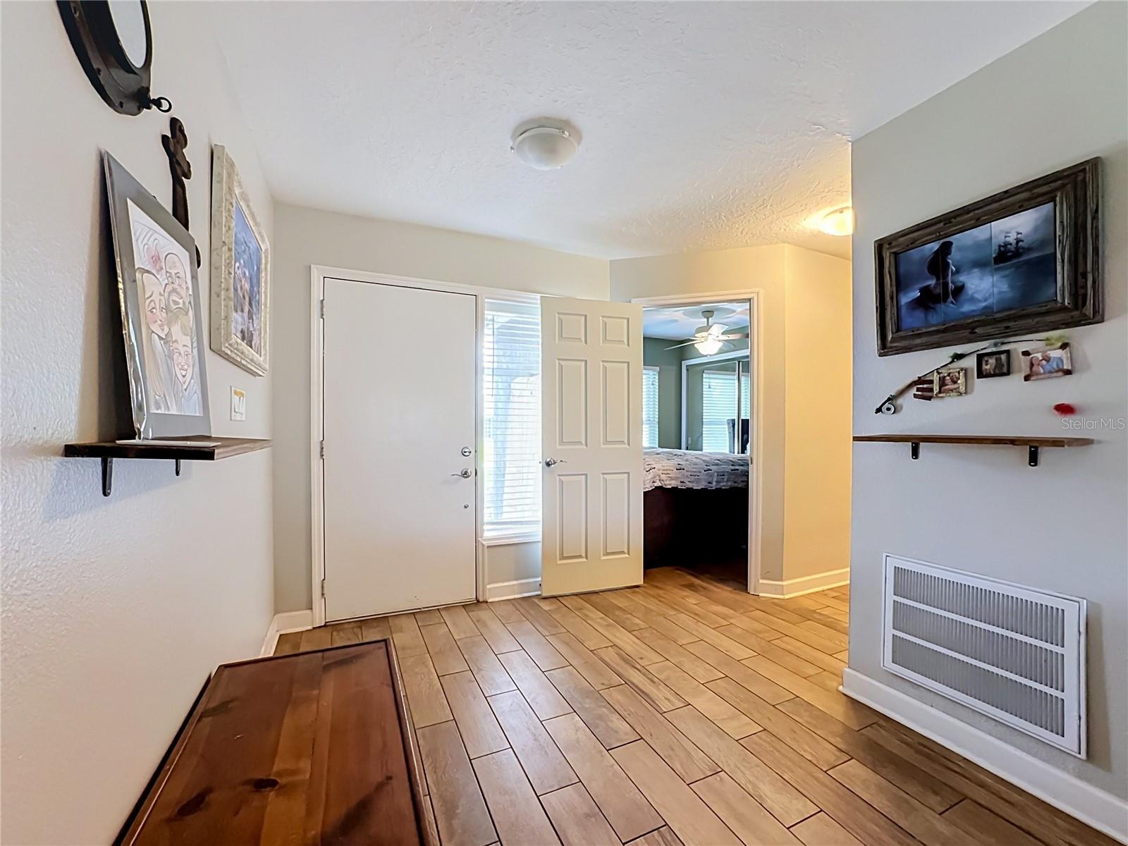 1953 ROLLING GREEN CIR — photo 14