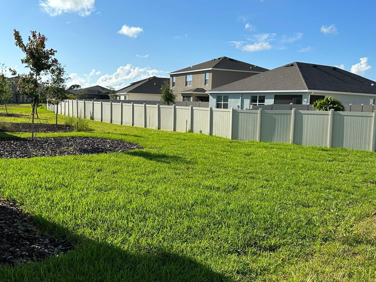 12760 LATERAL ROOT DR — photo 4