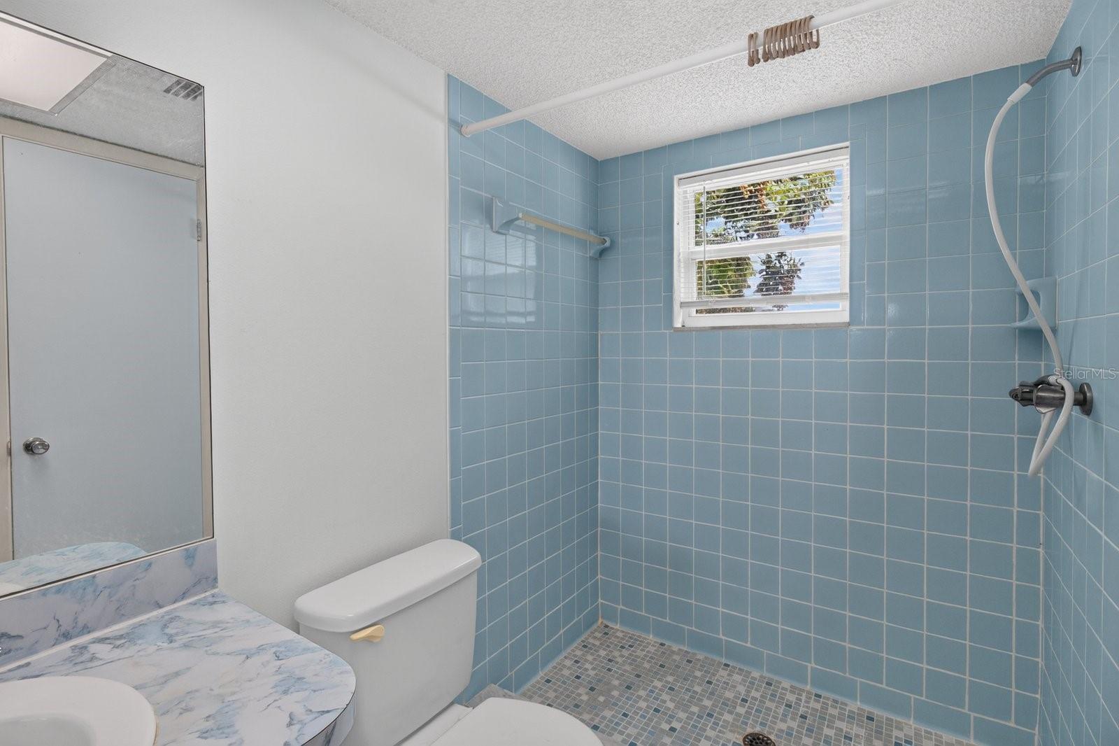 9615 TOWANDA LN — photo 22