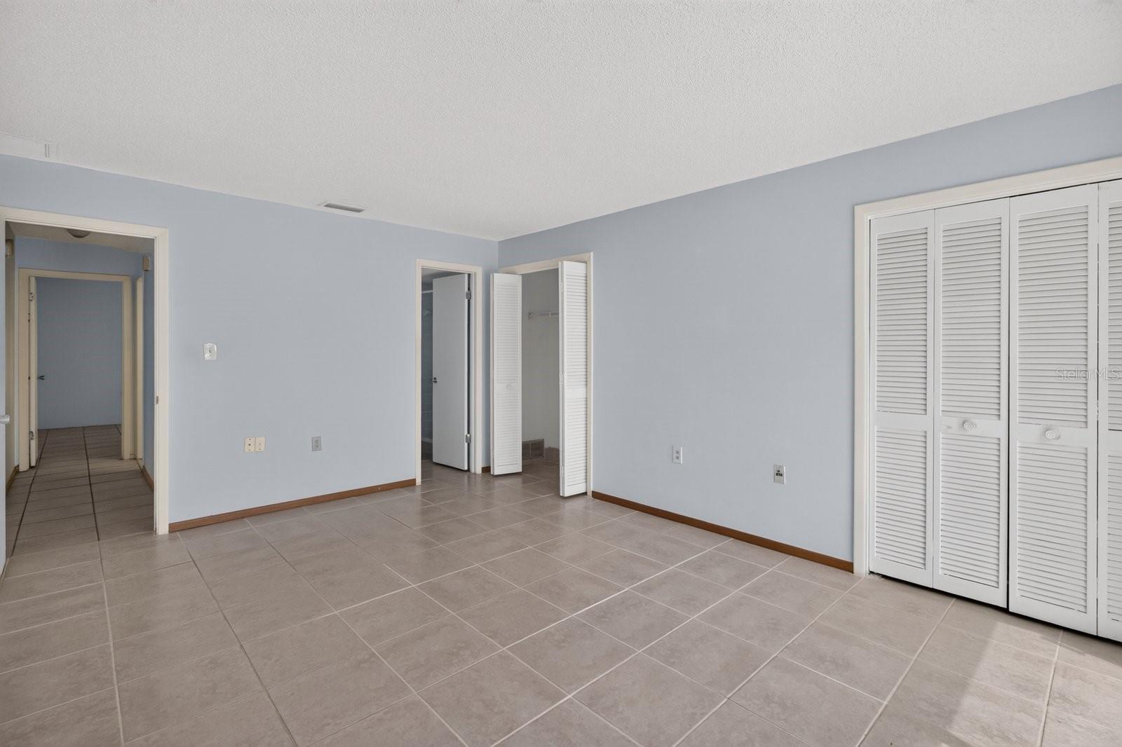 9615 TOWANDA LN — photo 21