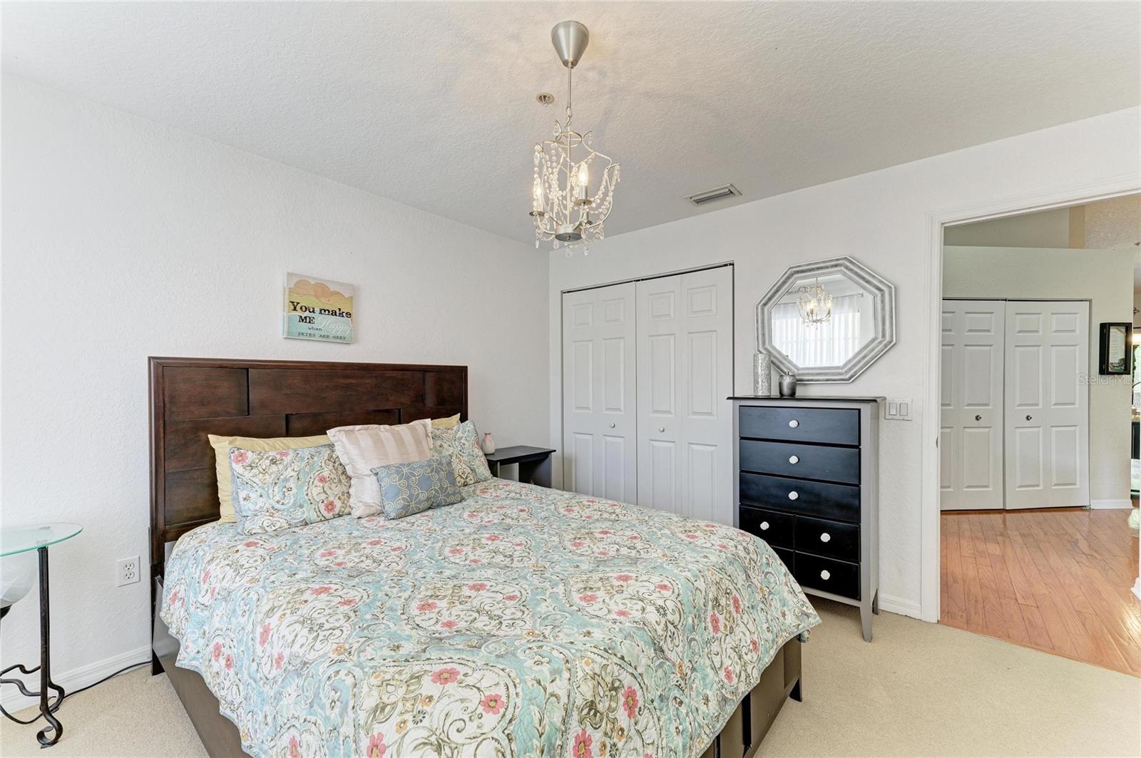 7126 CEDAR HOLLOW CIR — photo 39
