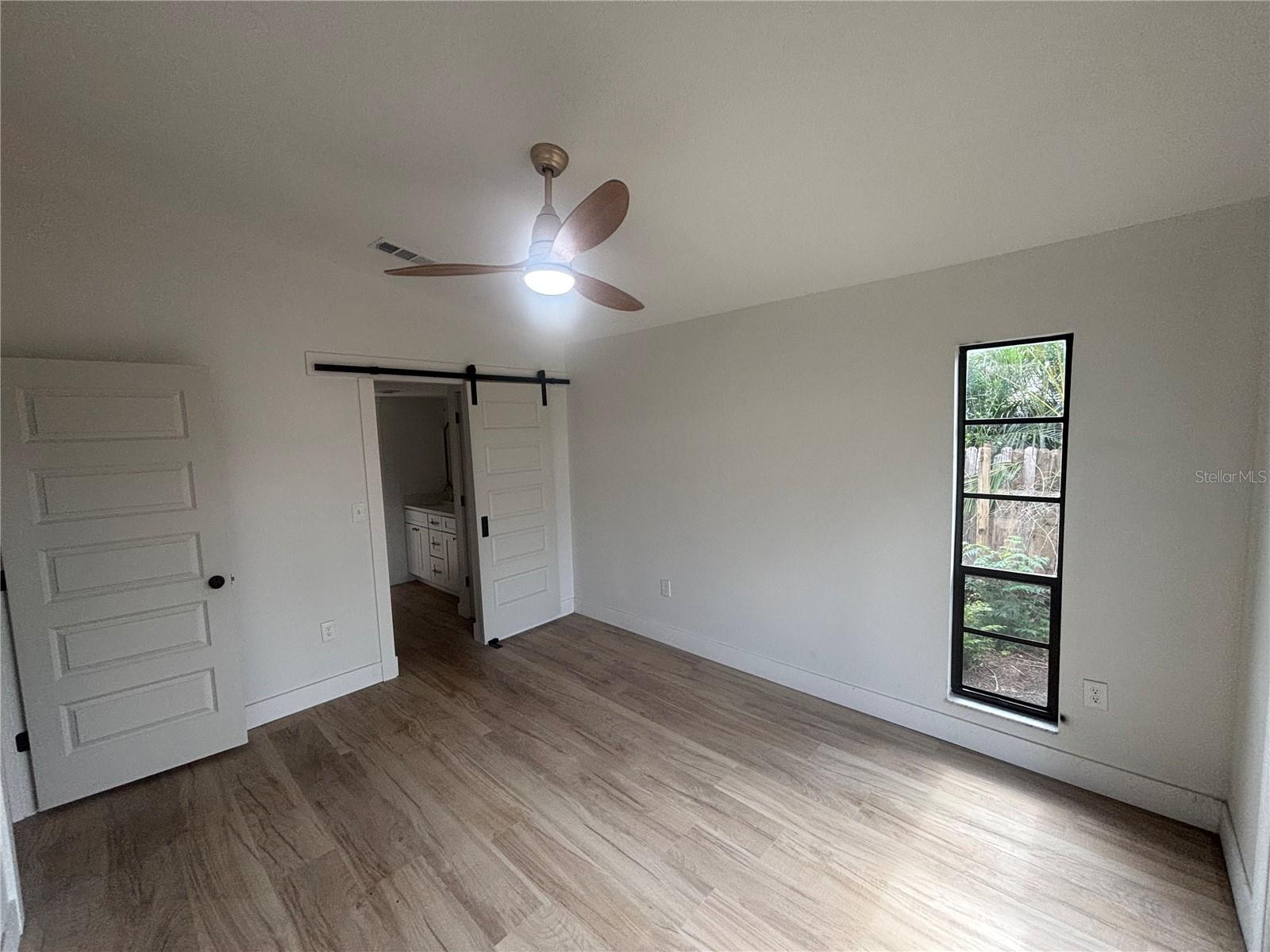 1107 GOSHEN RD — photo 9