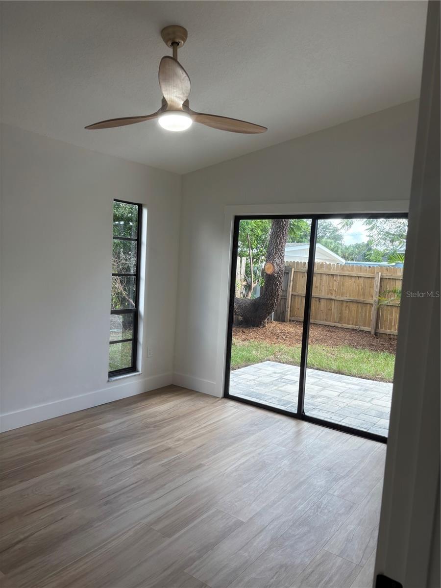 1107 GOSHEN RD — photo 10