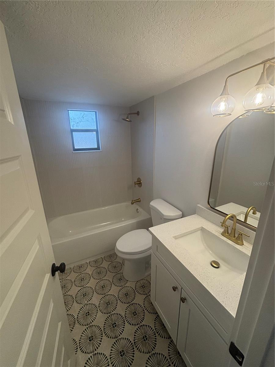 1107 GOSHEN RD — photo 12