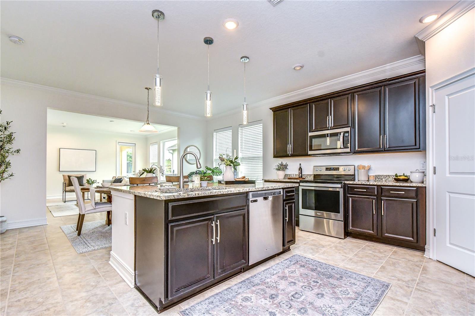 4749 ROLLING GREEN DR — photo 6