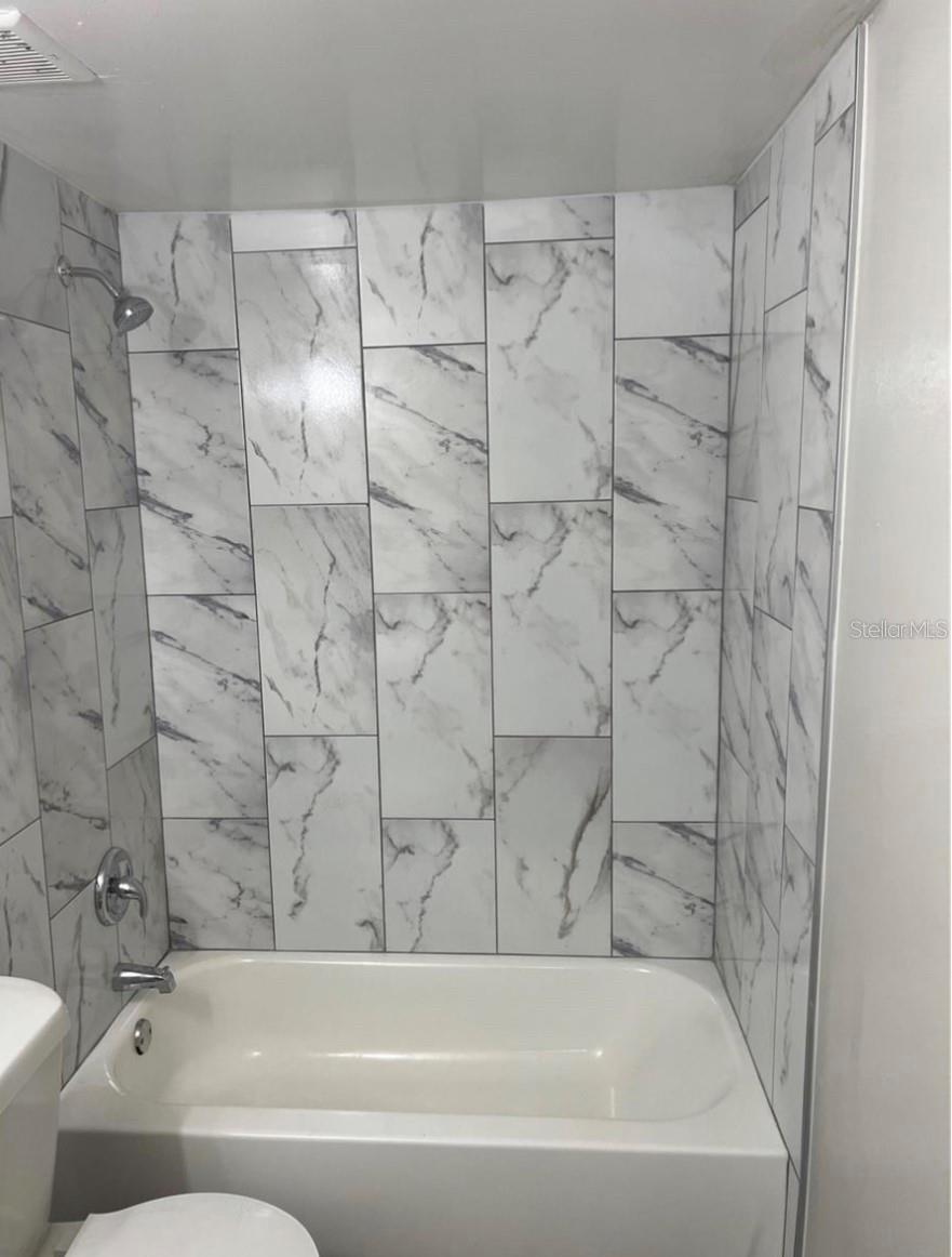 8123 N ALASKA ST #A — photo 17
