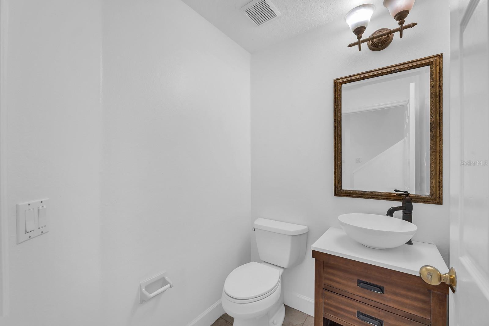 6034 HAMMOCK HILL AVE — photo 35