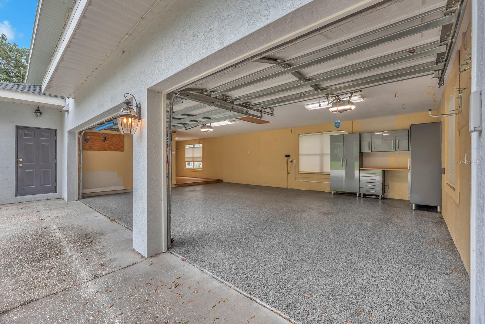 6034 HAMMOCK HILL AVE — photo 8