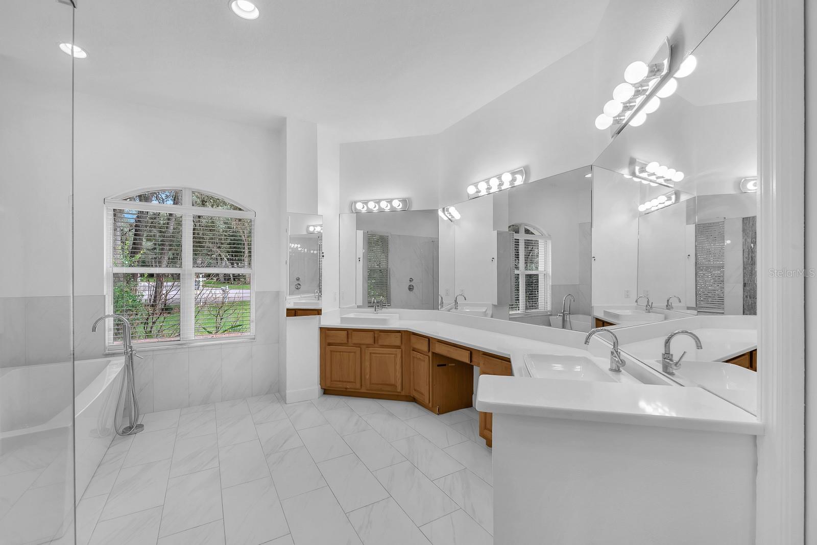 6034 HAMMOCK HILL AVE — photo 24