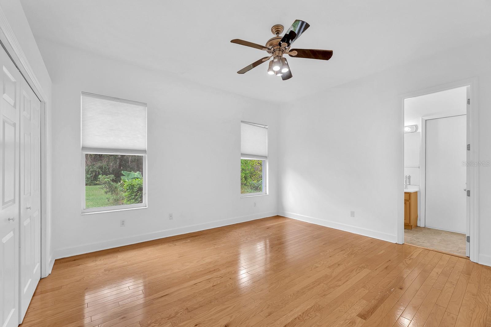 6034 HAMMOCK HILL AVE — photo 33