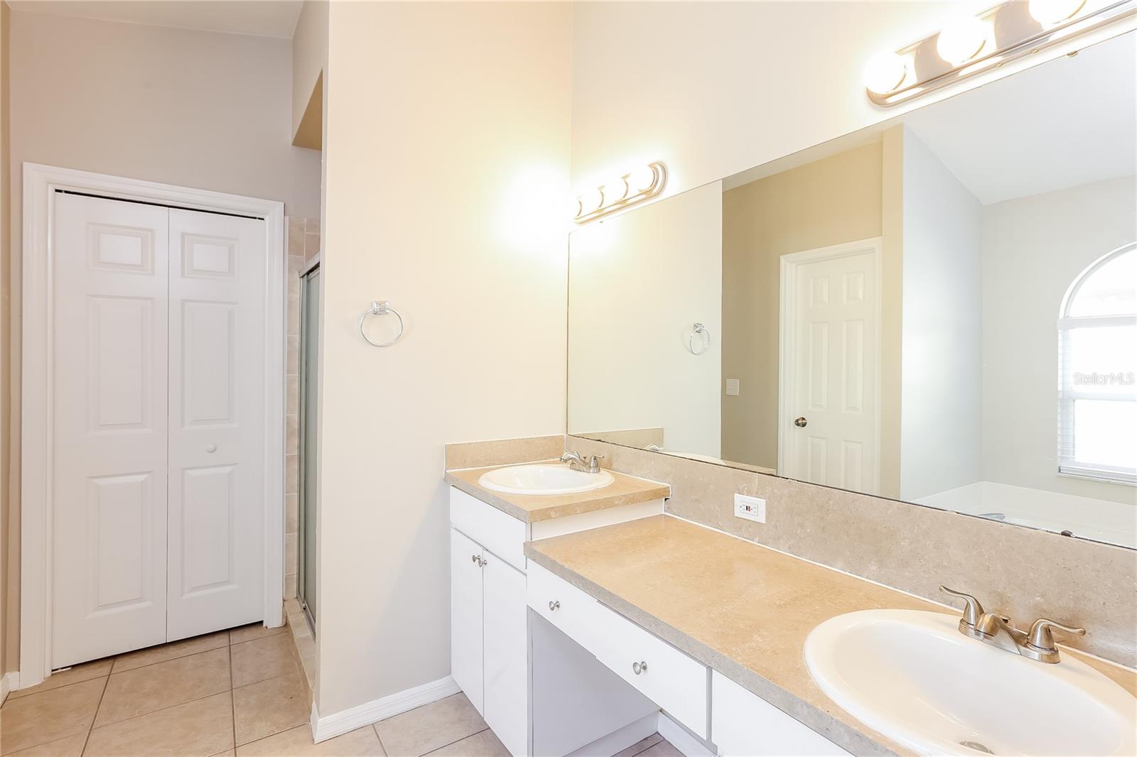 1717 ERIN BROOKE DR — photo 10