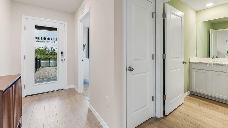 10424 CURVING CREEK LOOP — photo 2