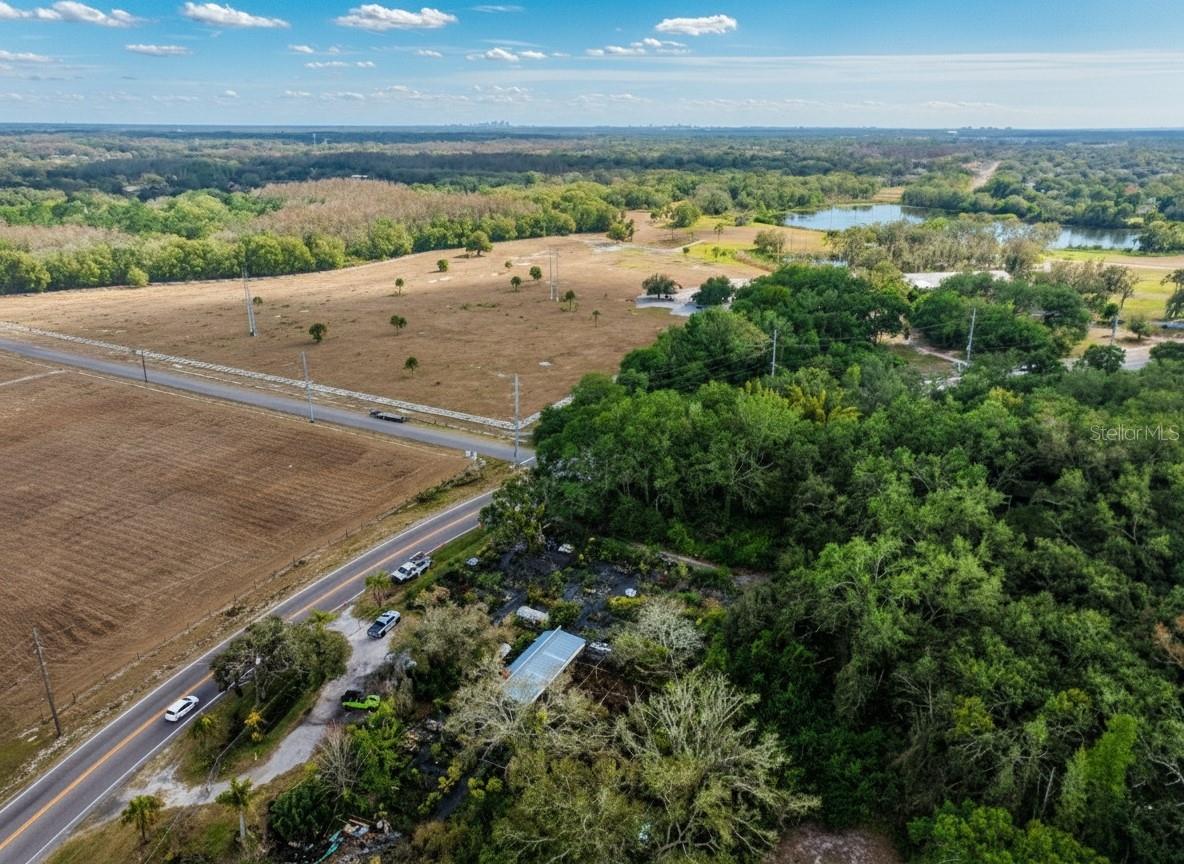0000 GUNN HWY — photo 17