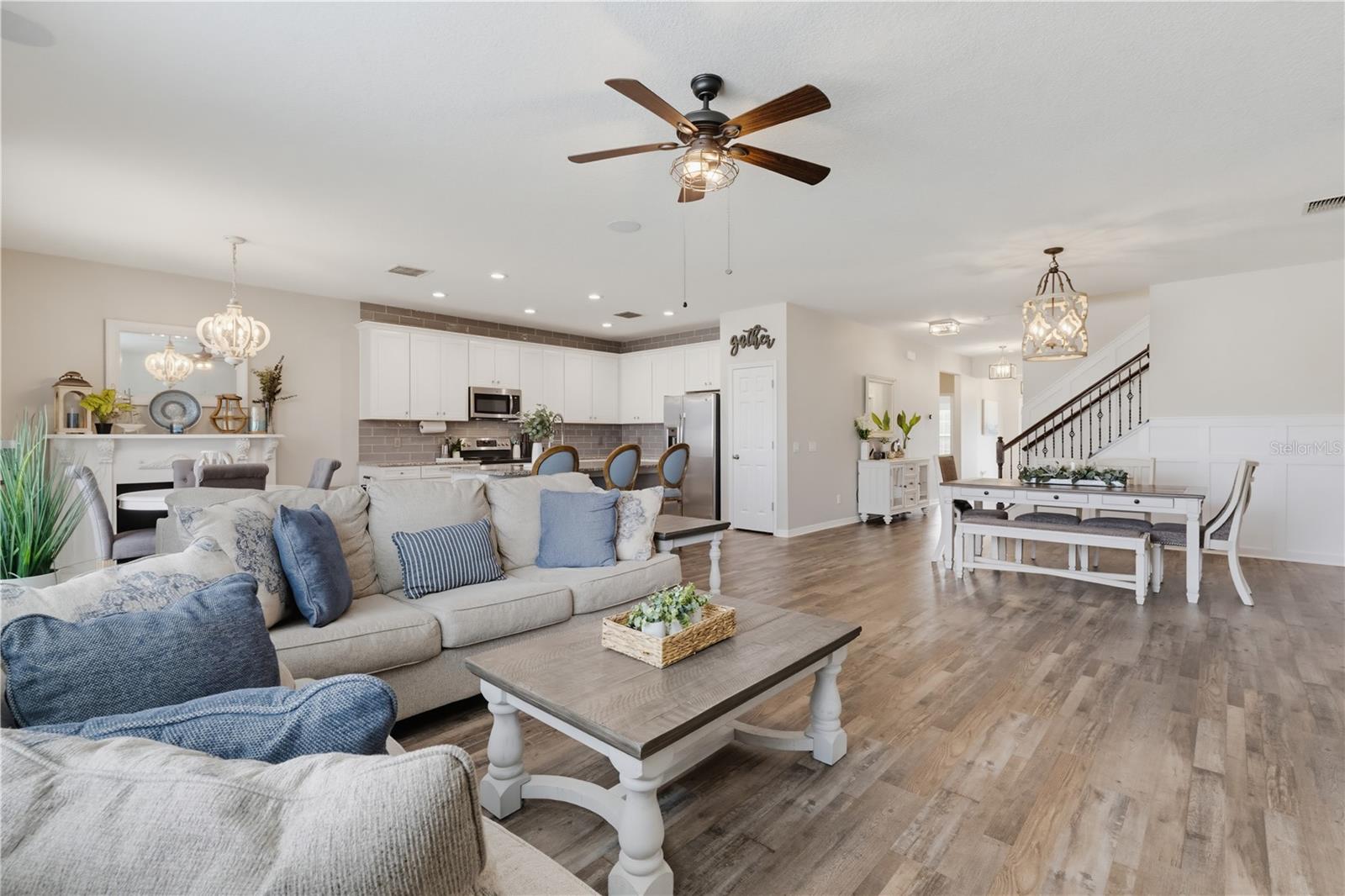 7903 LAGO MIST WAY — photo 16