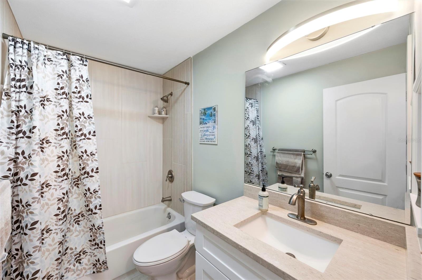 4651 LAKE VILLA DR — photo 20