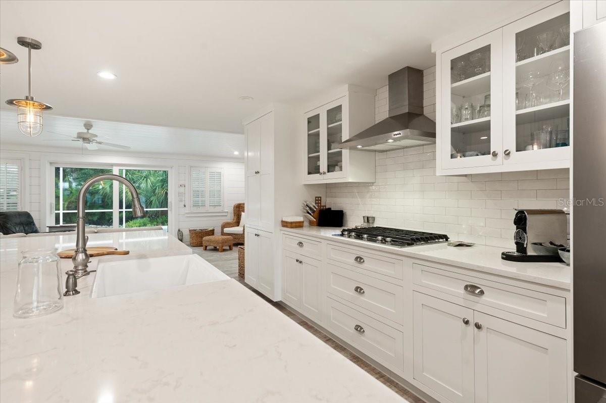 5125 SANDY BEACH AVE — photo 7