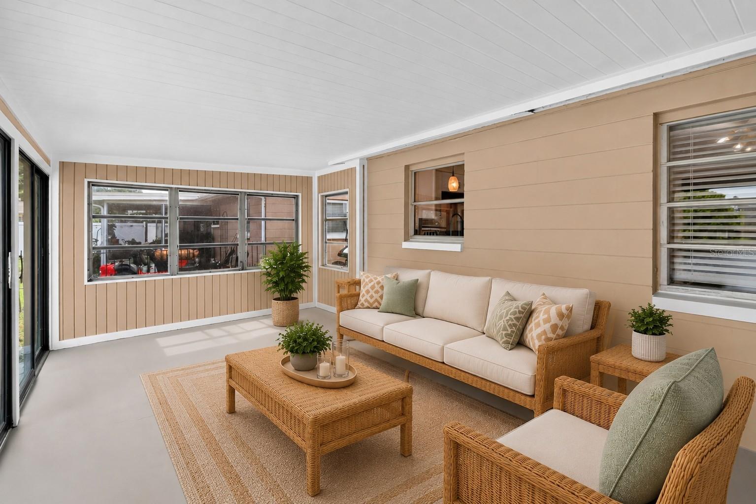 2044 PAMELA DR — photo 20