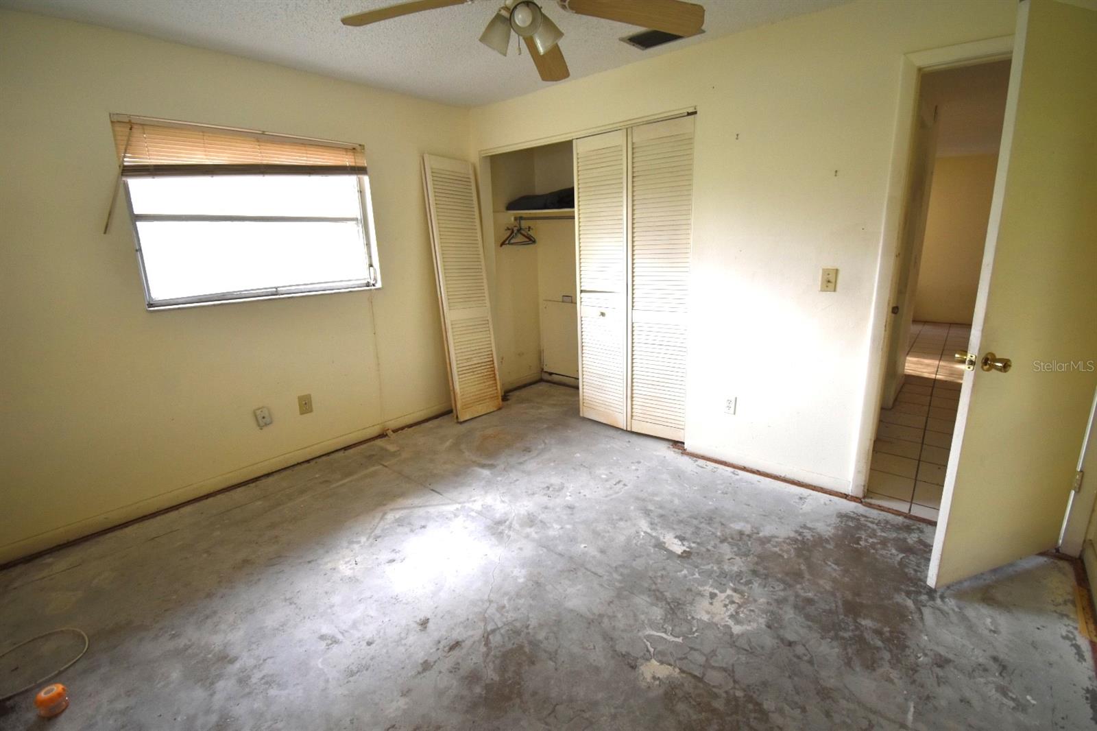 704 LEMONWOOD DR — photo 12