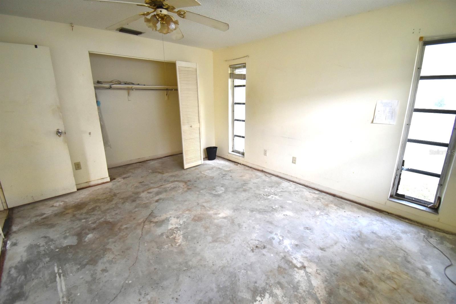 704 LEMONWOOD DR — photo 14