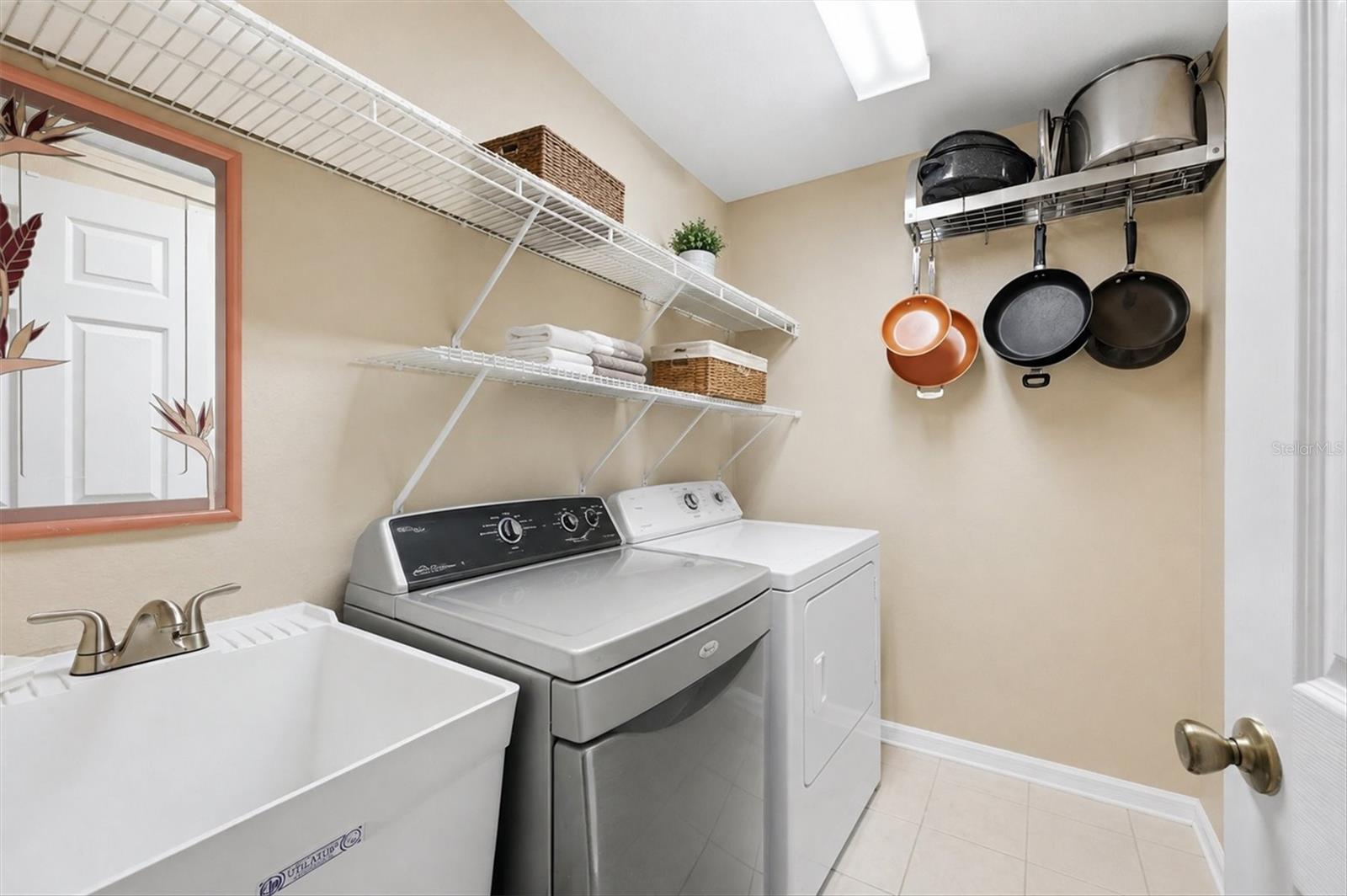 4538 ELDRON AVE — photo 26