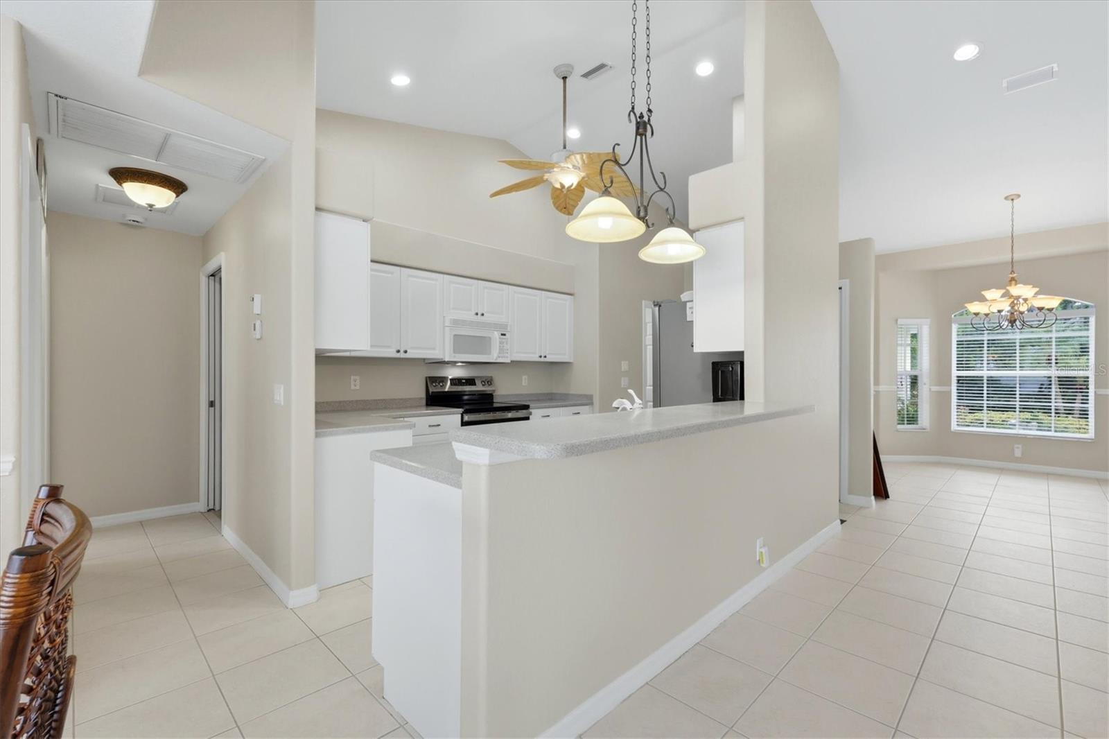 4538 ELDRON AVE — photo 13