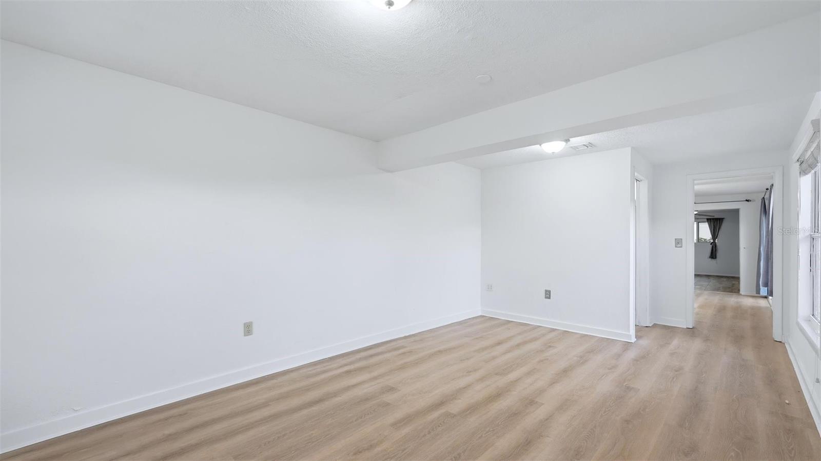 1329 NANTUCKET RD — photo 24