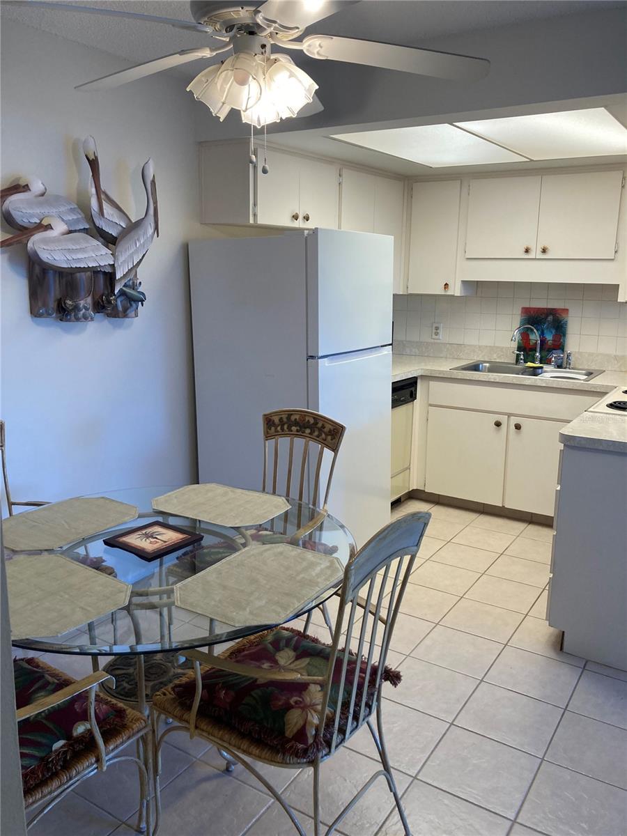 4313 TAHITIAN GARDENS CIRCLE CIR #B — photo 25