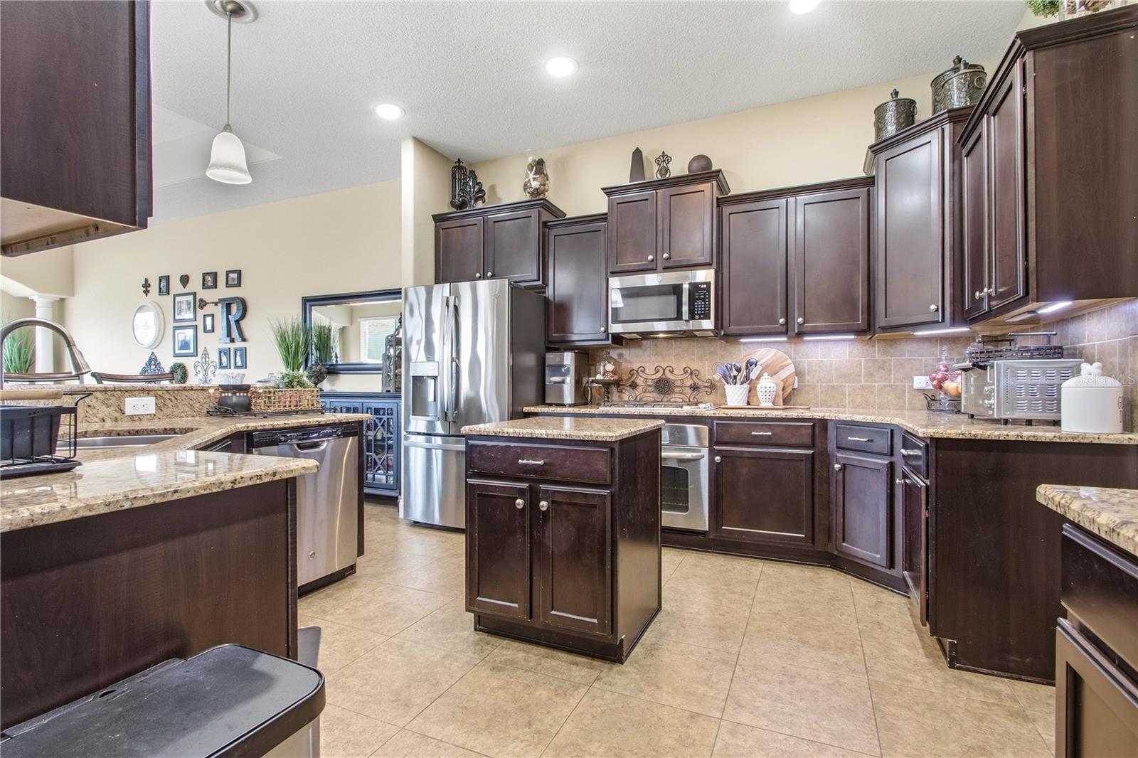 3431 DIAMOND FALLS CIR — photo 9