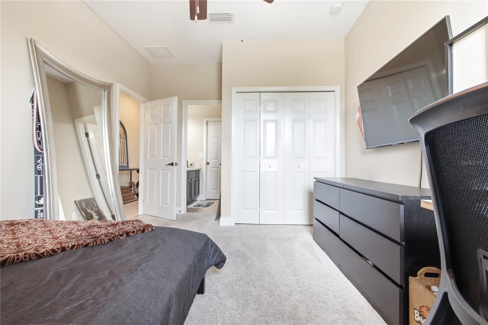 3431 DIAMOND FALLS CIR — photo 40