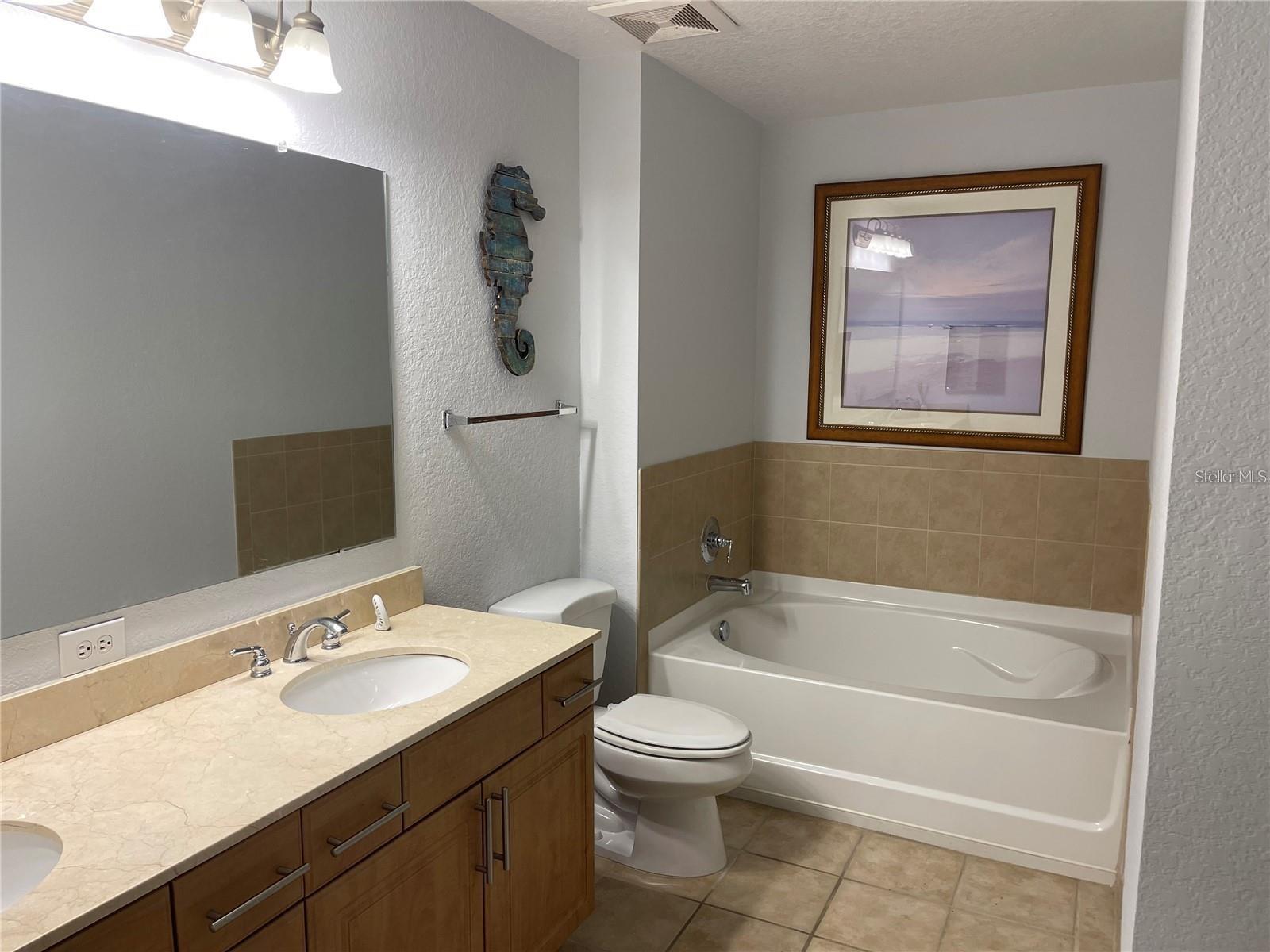 1064 N TAMIAMI TRL #1122 — photo 19
