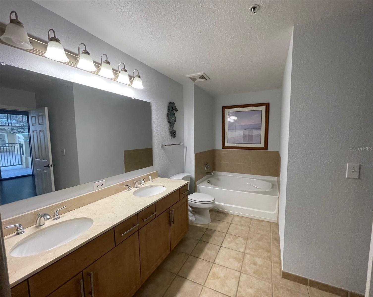 1064 N TAMIAMI TRL #1122 — photo 17