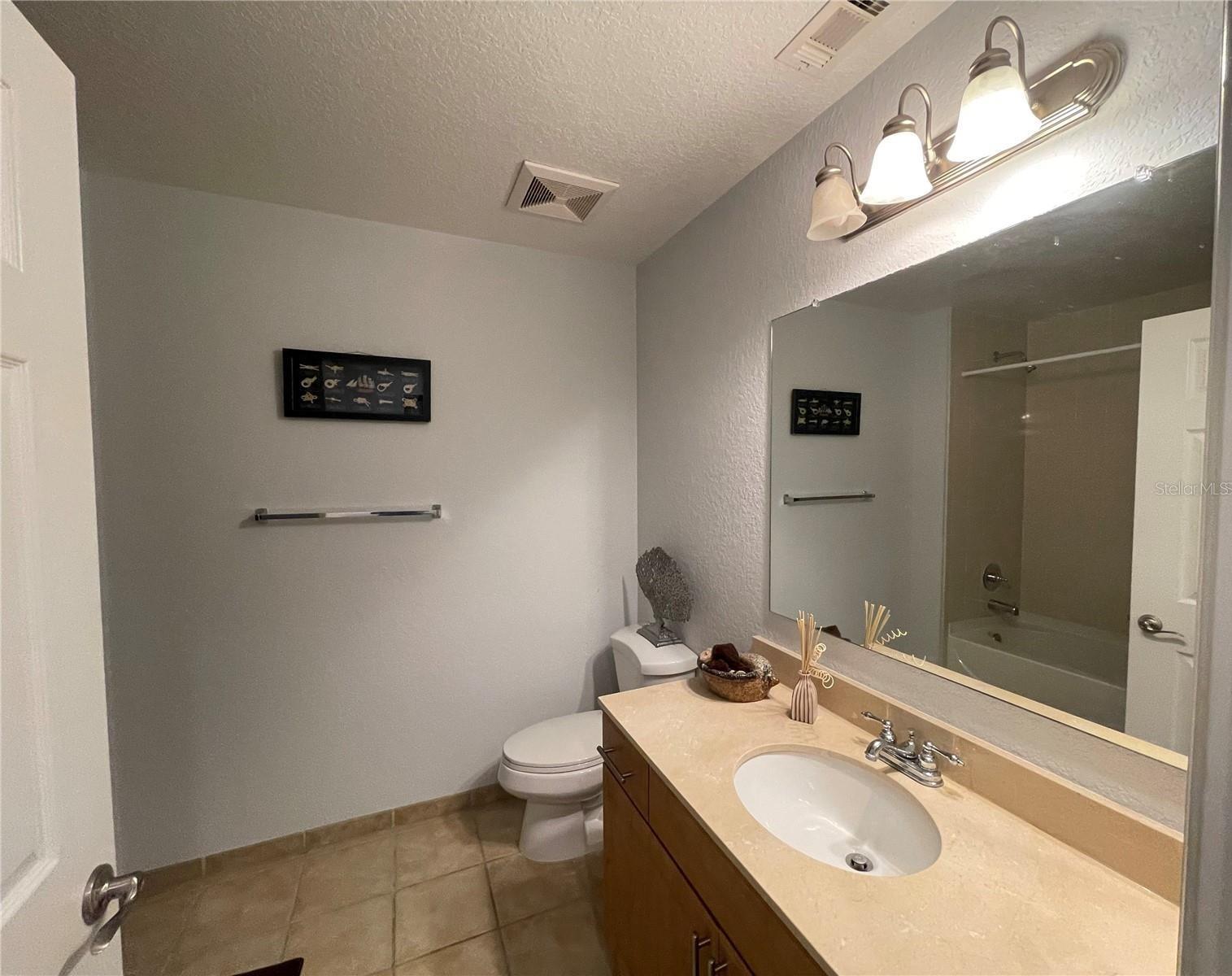 1064 N TAMIAMI TRL #1122 — photo 16
