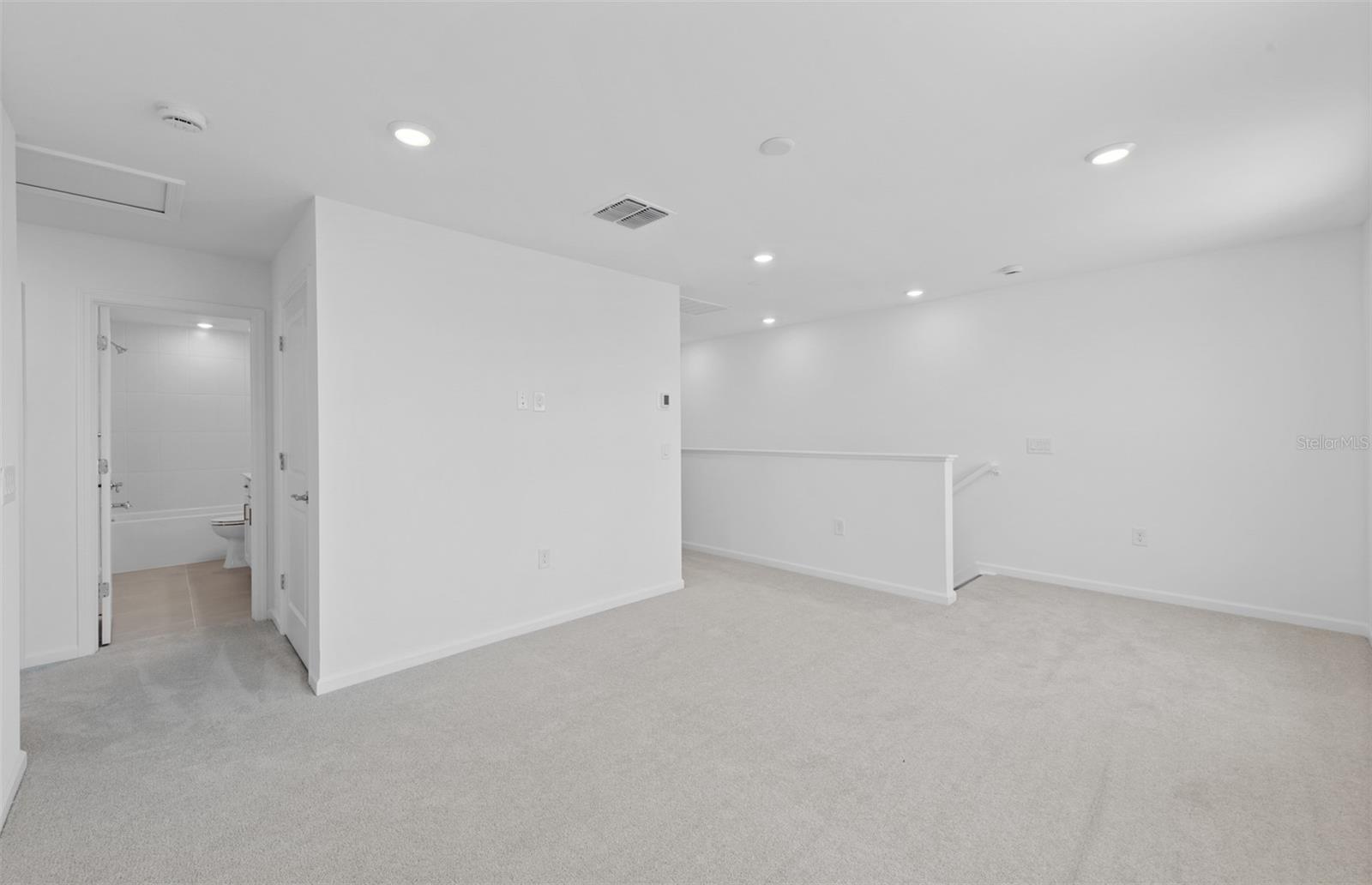 7719 REFLECTION PKWY — photo 27