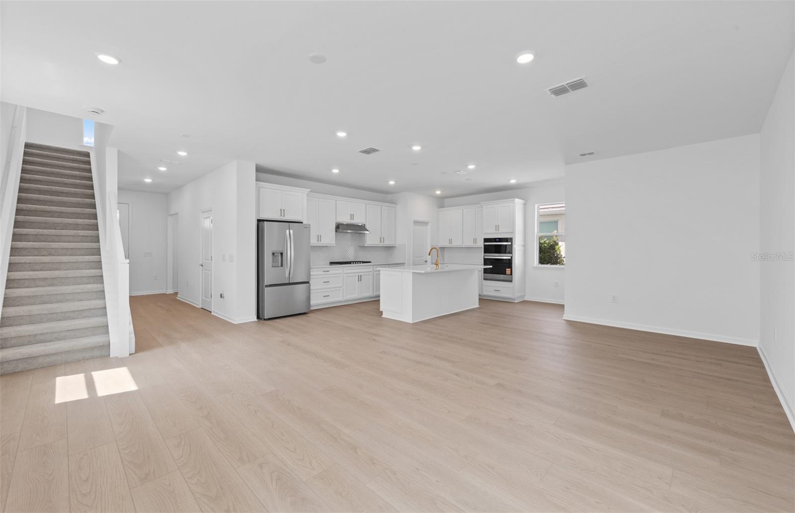 7719 REFLECTION PKWY — photo 15
