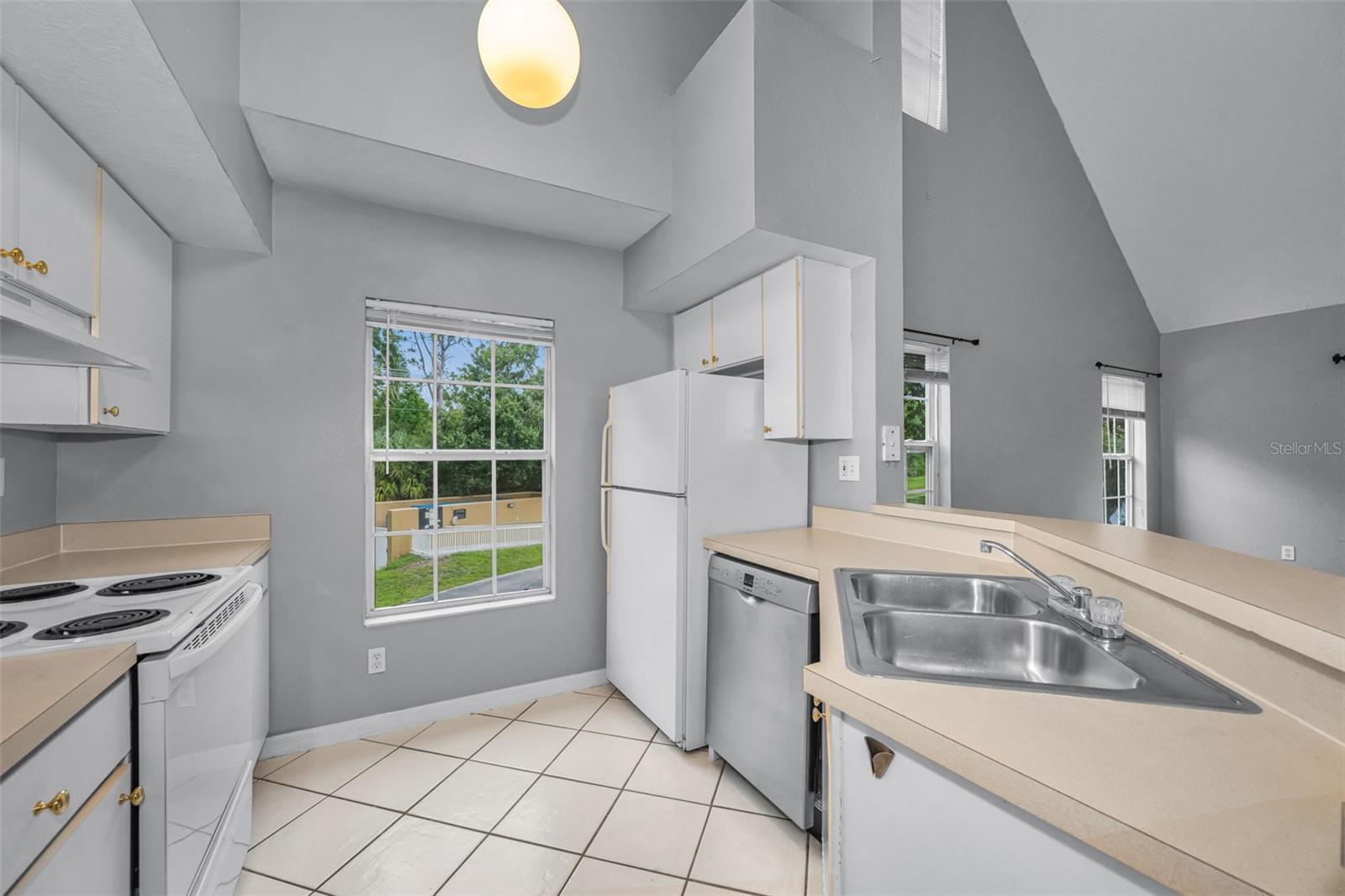 9078 LAKE CHASE ISLAND WAY #9078 — photo 7