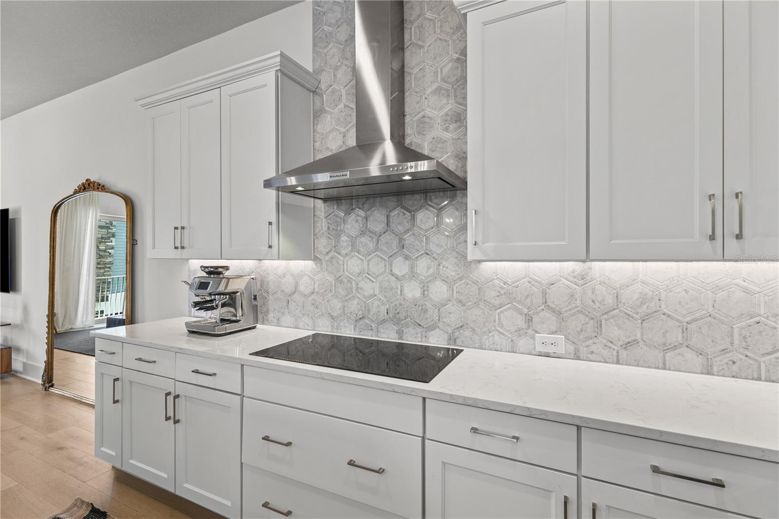 501 LAFAYETTE CT — photo 11