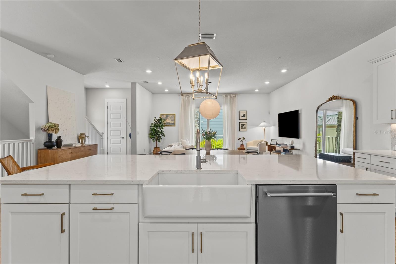 501 LAFAYETTE CT — photo 10