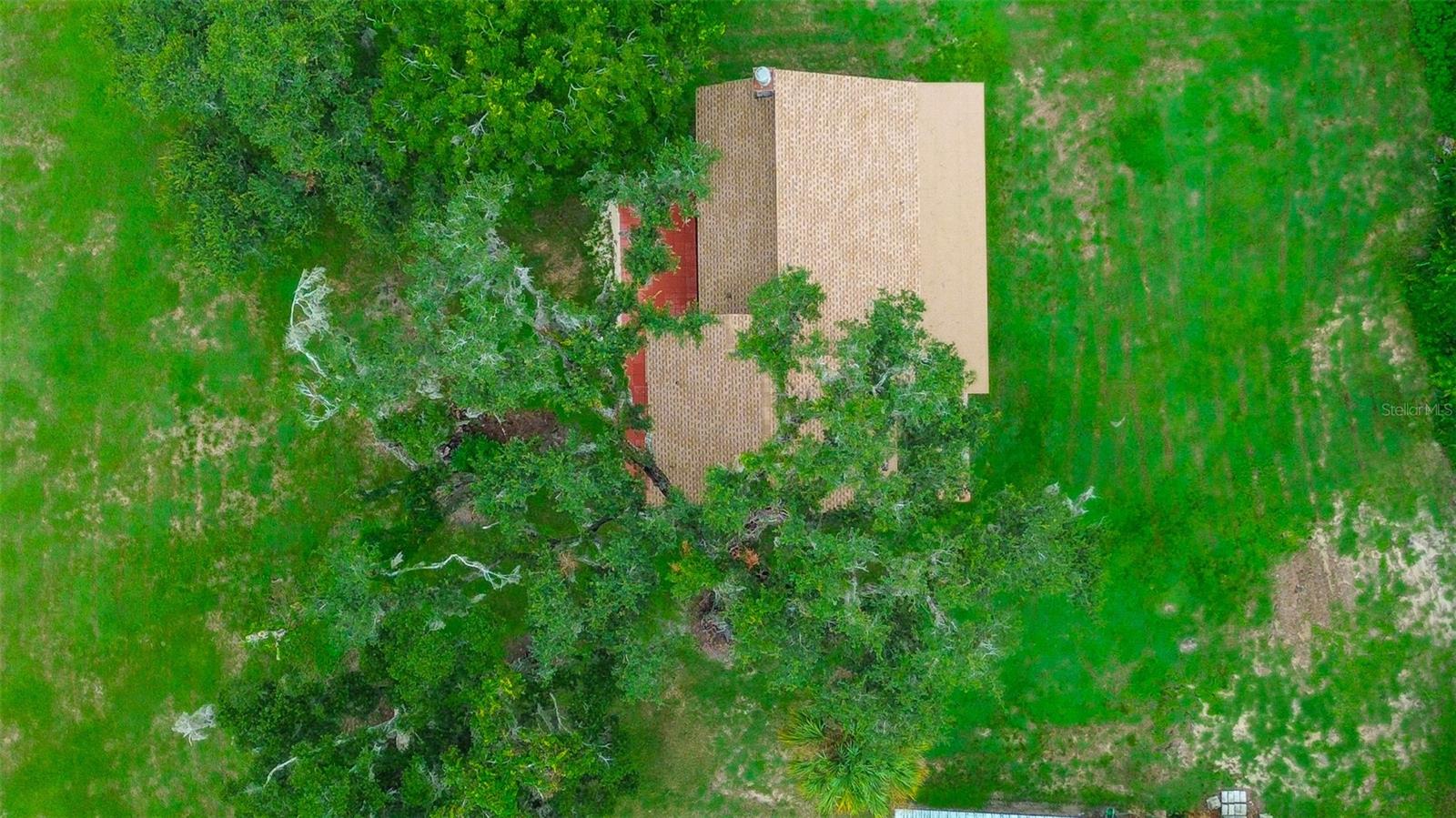 11700 VALLEY RD — photo 32
