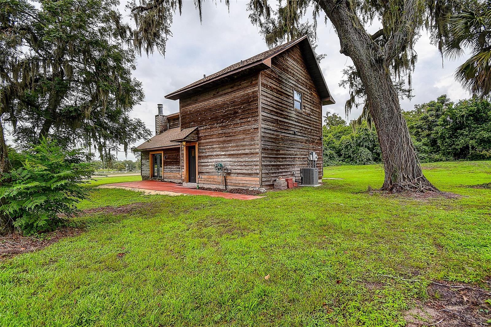 11700 VALLEY RD — photo 23