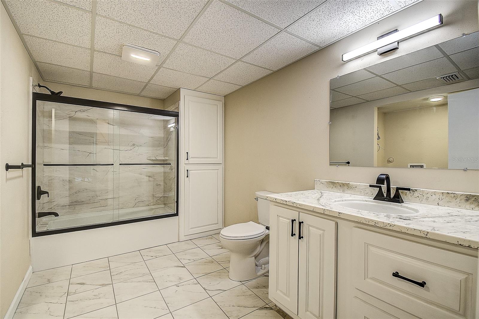 11700 VALLEY RD — photo 10