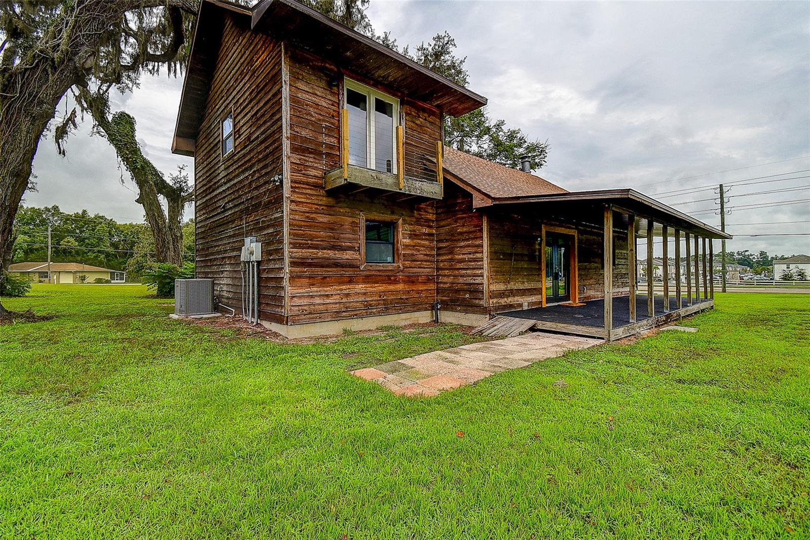 11700 VALLEY RD — photo 22